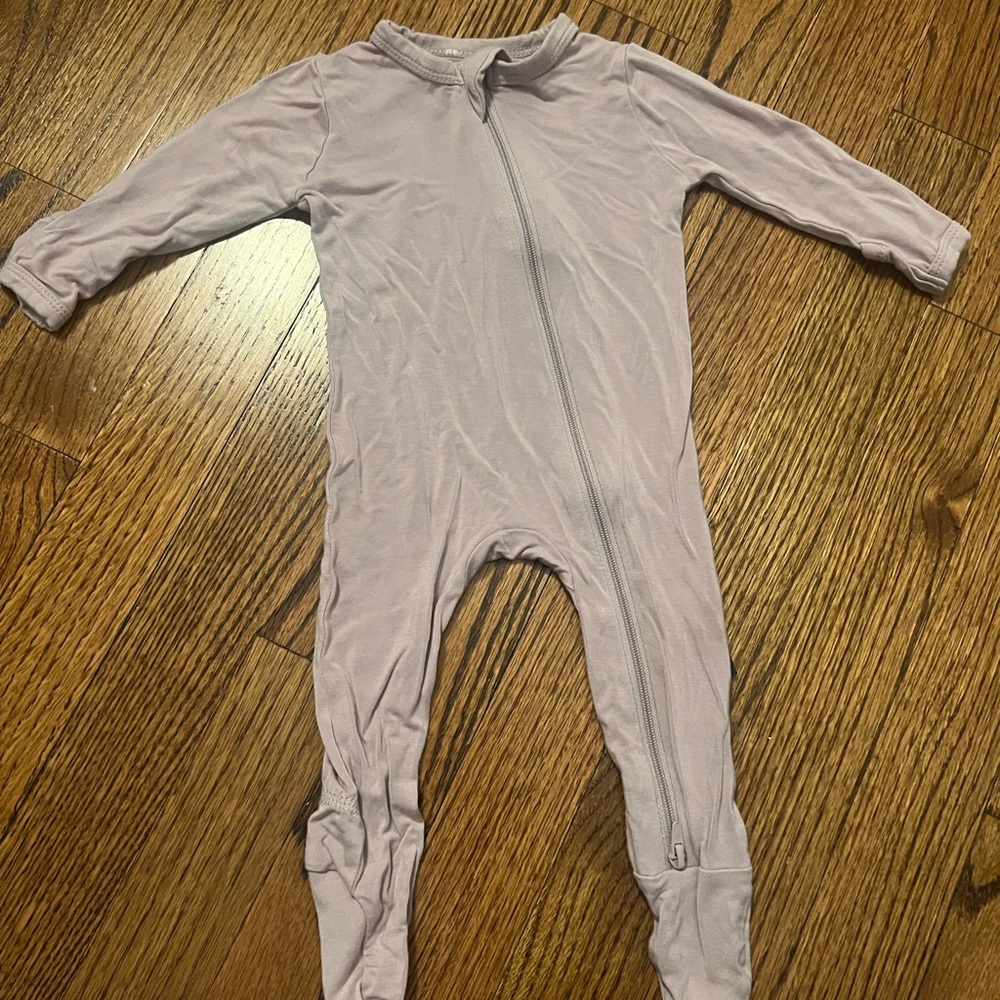 Kyte BABY Soft Wisteria Footie